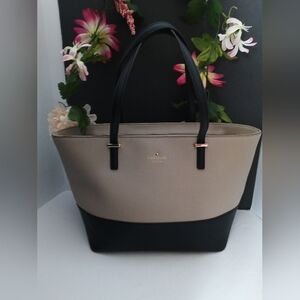 Kate Spade Black and Tan Women's Tote Bag